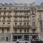 Serein Appt With Balcony - 3Bd 5P - Canal St Martin