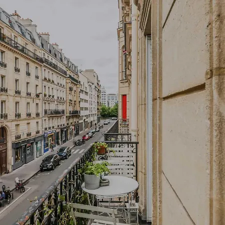 Apartment Serein Appt With Balcony - 3bd 5p - Canal St Martin Paris