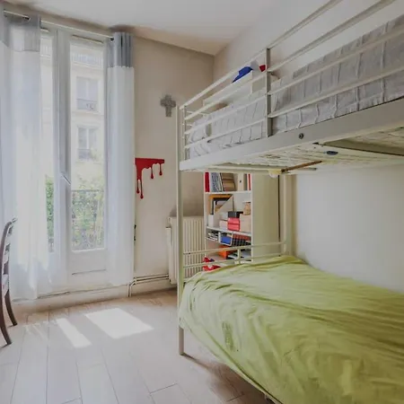 Serein Appt With Balcony - 3bd 5p - Canal St Martin Apartment